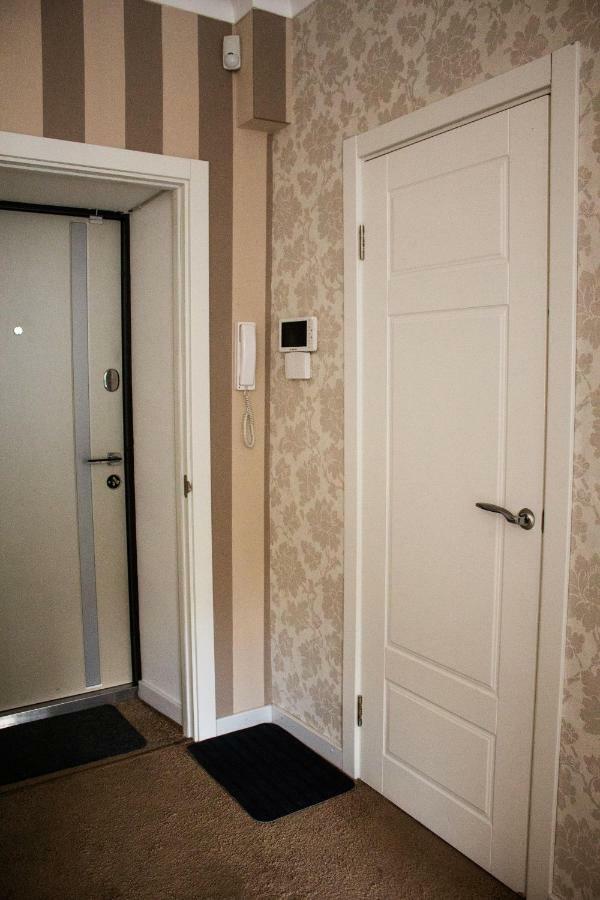 Charming City Center Flat L Self Check-In Киев Экстерьер фото