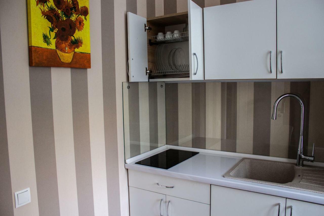 Charming City Center Flat L Self Check-In Киев Экстерьер фото